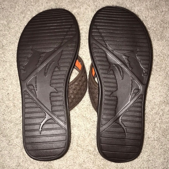 TOMMY BAHAMA MENS FLIP FLOPS